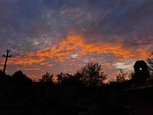 Rasarit de soare cu nori